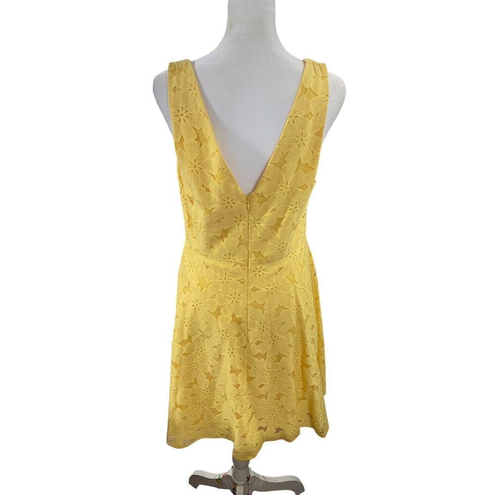 Maggy London Dress Womens Size 8P Yellow Floral Sheer Overlay Sleeveless Zip Up - Picture 5 of 11